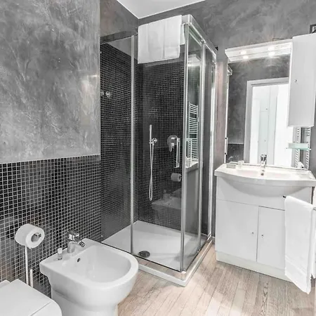 Brera 8 Historic Milanese House