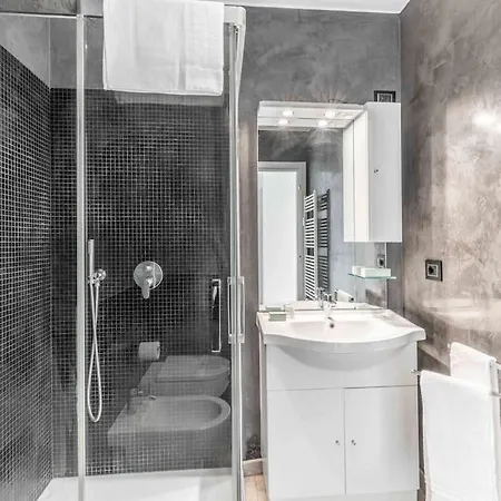 Brera 8 Historic Milanese House *