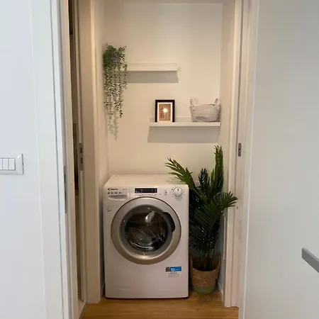 Gramsci 2 - Cozy Near Sempione Park! דירה *