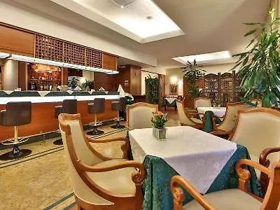 Hotel Mirage Sure Collection By Western 4*