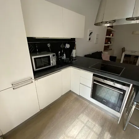 Lovely In The New Porta Nuova Area Apartment Mailand