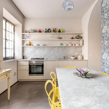 Quiet Roomy Studio Navigli- Porta Genova Διαμέρισμα Μιλάνο
