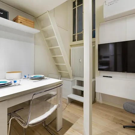 Sempione District Apt Apartment *