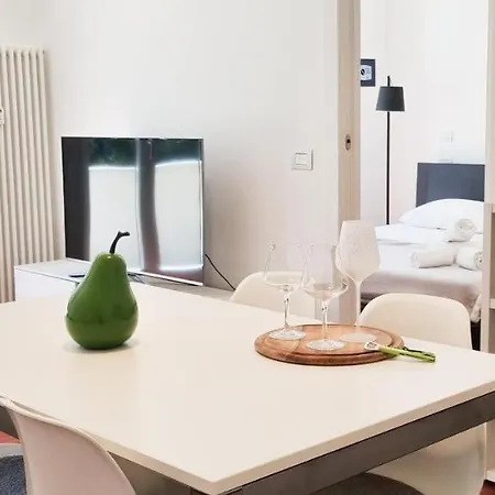 Joivy Superb Flat, 2 Balconies & Skyscrapers View 公寓 米兰