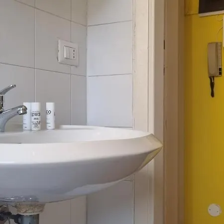 Appartement Altido Stylish Flat W/balcony In Central *