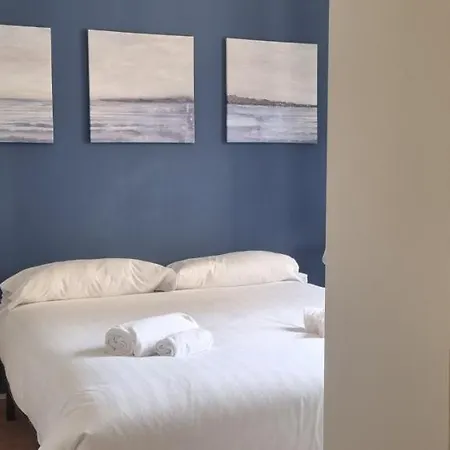 Appartement Altido Stylish Flat W/balcony In Central