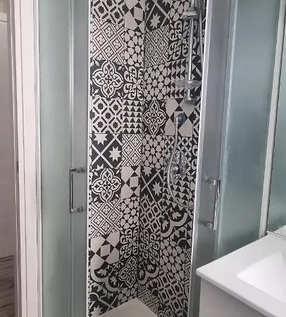 Altido Cosy And Inviting 1-bed Flat With Balcony Apartment *