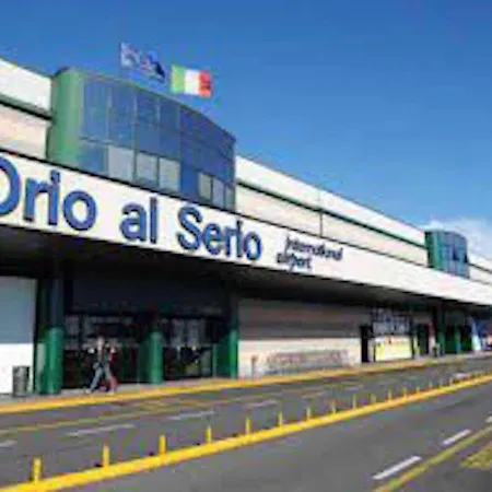 Apartment 6 A Casa *