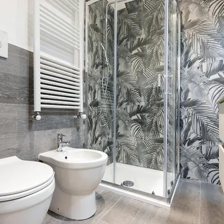 Duomo-navigli Charming And Modern With Fast Wifi * Milan