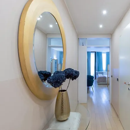 Retreats Duomo Beauty & מילאנו