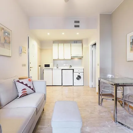 Contempora - Elvezia Park - 1bed, 1bath With Balcony - E15