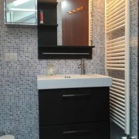 Romantica Mansarda 15 Min Dal Centro - Lome 844 Appartement *
