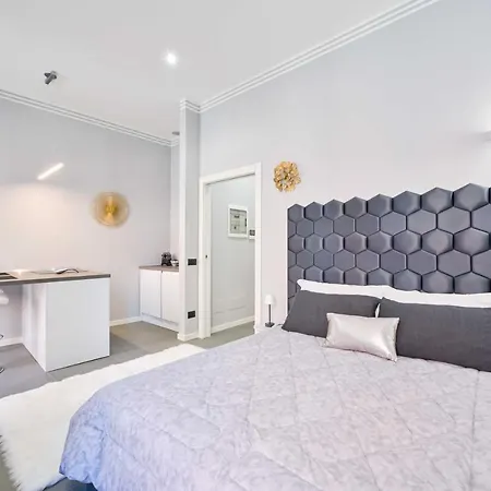 Porta 92 Romana Apartmán *