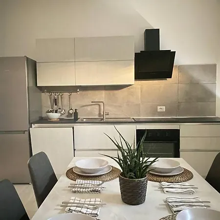 Shining House In * Milan