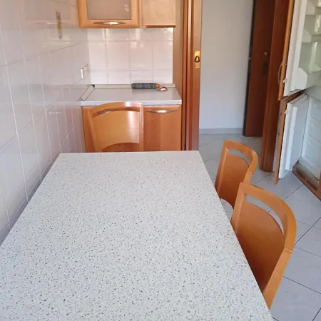 Niguarda Alfred House *