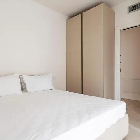 Luvi - Flavio Gioia Apartamento *