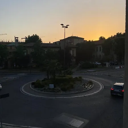 Shining House In Apartment *