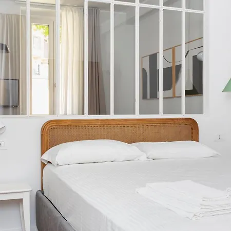 Design Interior China Town Piazzale Baiamonti Apartment