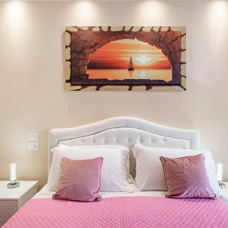 Easylife - - Tenca 7s - Porta Venezia *