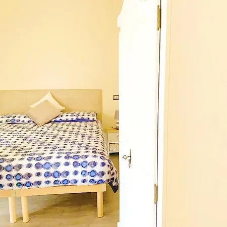 One Bedroom With View Balcony And Wifi At Διαμέρισμα *