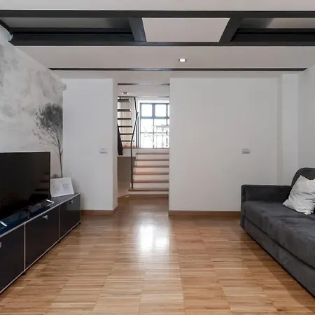 Italianway - Frisi 8 Apartament *