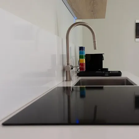 Bnbutler - Casati, 2 - Glamour In Citta Tra Shopping E Notturna