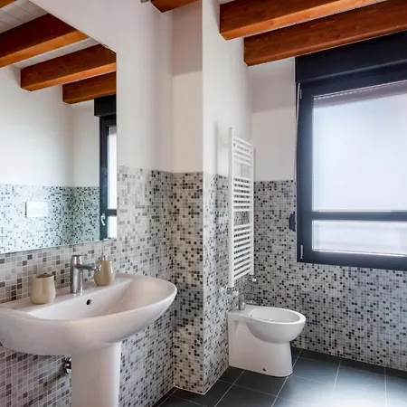 Apartment Amazing Flat With A View And Terrace On Navigli By Easylife *