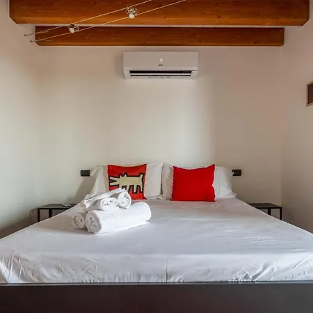 Amazing Flat With A View And Terrace On Navigli By Easylife Milan