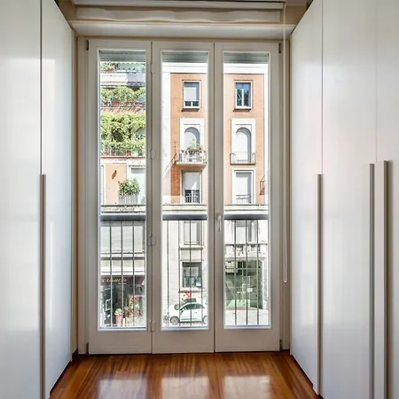 Smart And Flat In Porta Venezia By Easylife *