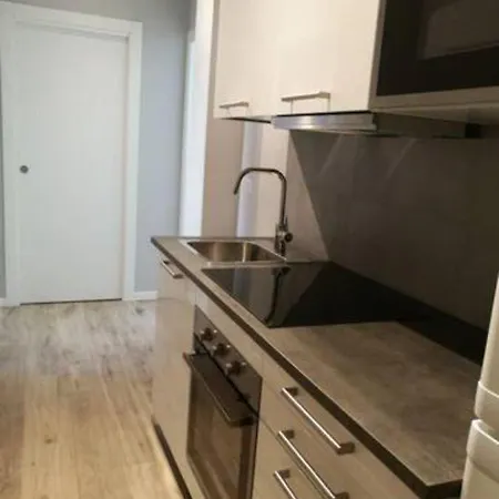 Con Grande Terrazzo In Via Lomellina - Lome 527 Lejlighed