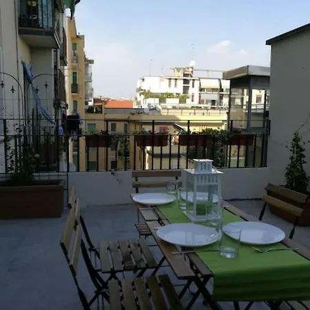 Con Grande Terrazzo In Via Lomellina - Lome 527