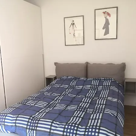 Apartamento Altido Sleek Studio W/balcony *