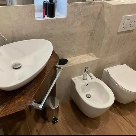 Luxury In Center *