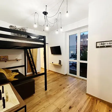 Trevi Industrial D Apartamento Milán
