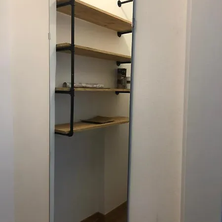 Apartamento Trevi Industrial D *