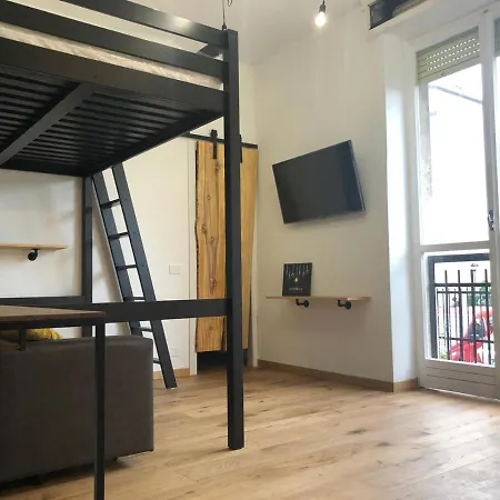 Apartamento Trevi Industrial D Milán