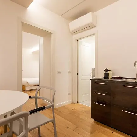 Cozy Apartment Tadino 度假居 *