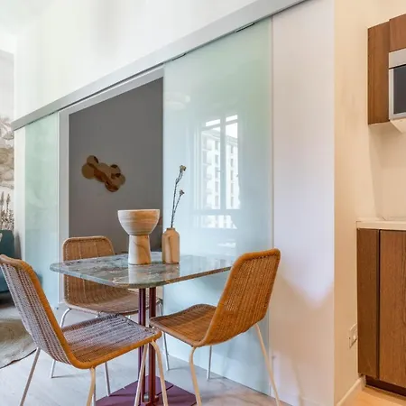 Apartment Tropical And New Flat In Porta Venezia By Easylife Milan