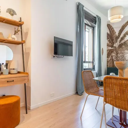 Tropical And New Flat In Porta Venezia By Easylife Mediolan