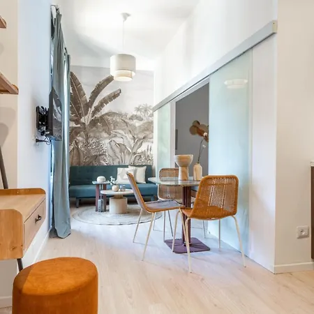 Tropical And New Flat In Porta Venezia By Easylife Milan