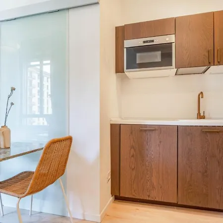 Tropical And New Flat In Porta Venezia By Easylife Apartment Milan