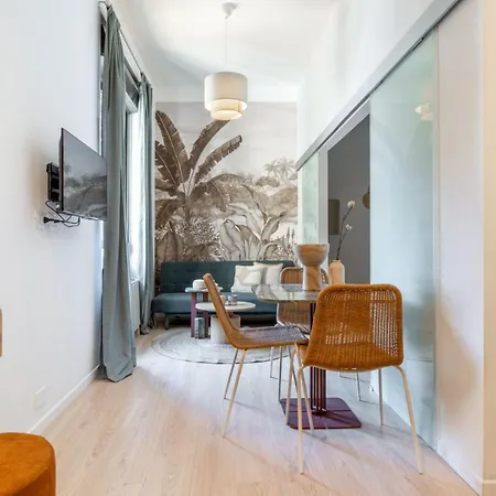 Tropical And New Flat In Porta Venezia By Easylife