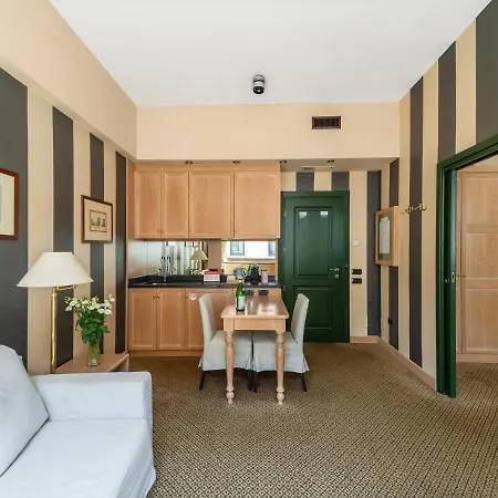 Numa Camperio Apart Otel Milano