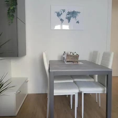 Prampolini 12 - Affittica Apartment Milan