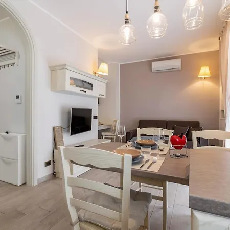 Be House - By Host4u *