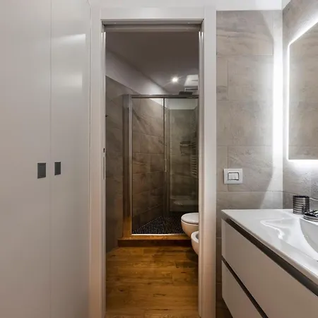 Heart Duomo District *