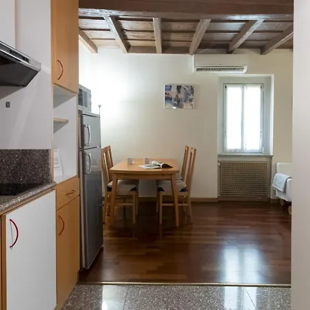 Italianway - Mercato 18 *