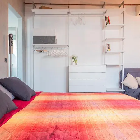 Apartamento The Rent - Mansard In Buenos Aires District Milán