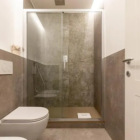 Cozy Apartment Tadino 度假居 *
