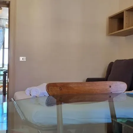 Apartment Joivy Light Flat Near Mudec